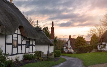 is Sutton Green thatch roofing popular
